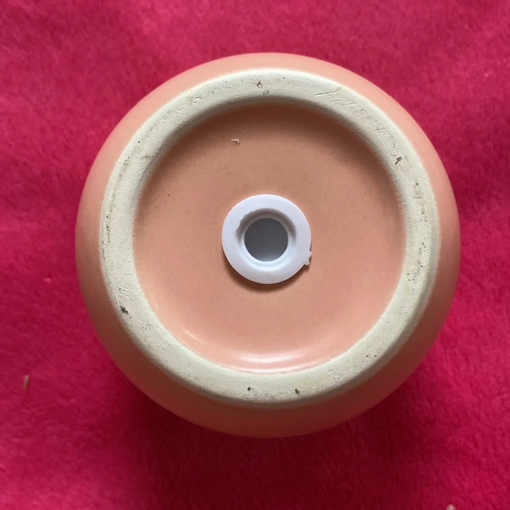 Mini Ceramic Planter with drainage hole - Picture 2 of 5